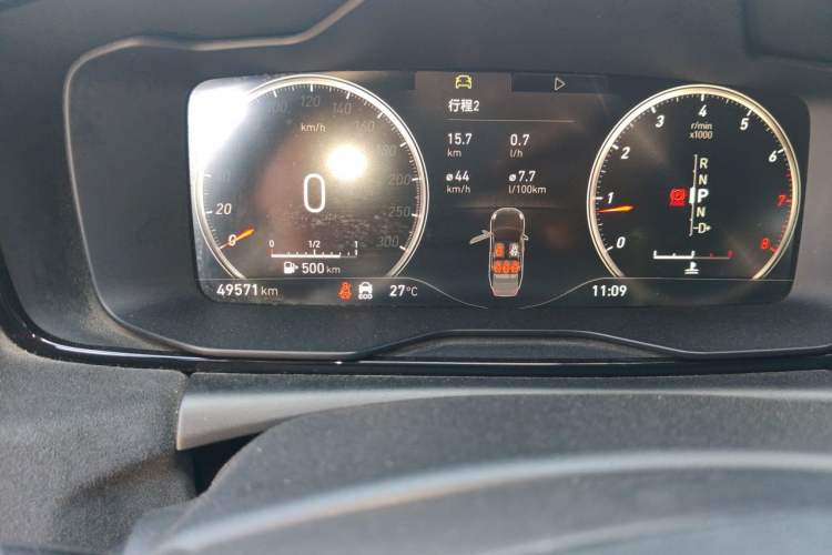 Used Lynk & Co 03 2019 03+ 2.0TD Automatic Wind-Chasing Edition Odometer Close Up