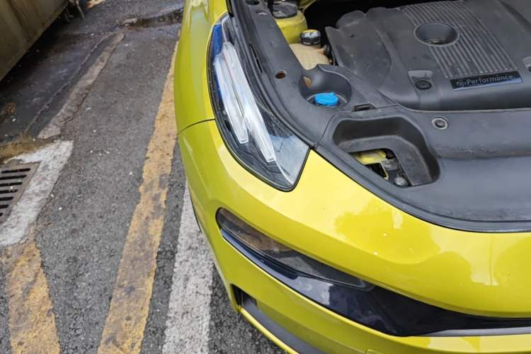 Used Lynk & Co 03 2019 03+ 2.0TD Automatic Wind-Chasing Edition Right Front Headlight