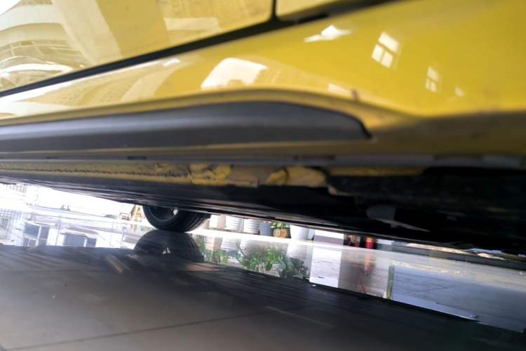 Used Lynk & Co 03 2019 03+ 2.0TD Automatic Wind-Chasing Edition Right Side Sill