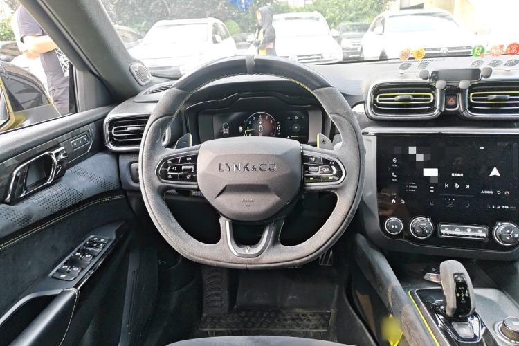 Used Lynk & Co 03 2019 03+ 2.0TD Automatic Wind-Chasing Edition Steering Wheel