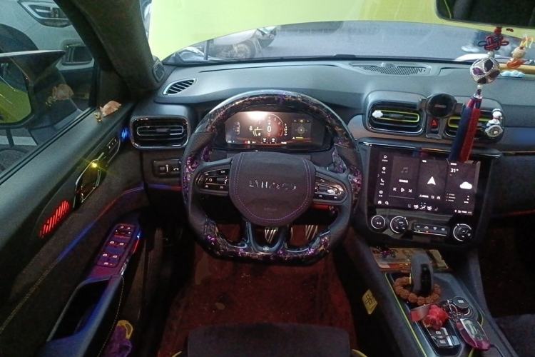 Used Lynk & Co 03 2019 03+ 2.0TD Automatic Wind-Chasing Edition Steering Wheel