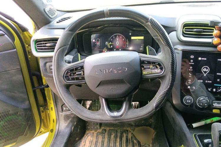 Used Lynk & Co 03 2019 03+ 2.0TD Automatic Wind-Chasing Edition Steering Wheel