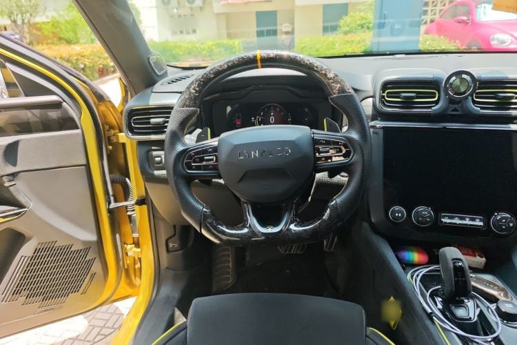 Used Lynk & Co 03 2019 03+ 2.0TD Automatic Wind-Chasing Edition Steering Wheel
