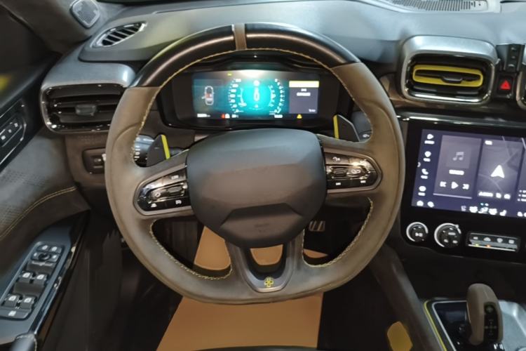 Used Lynk & Co 03 2019 03+ 2.0TD Automatic Wind-Chasing Edition Steering Wheel