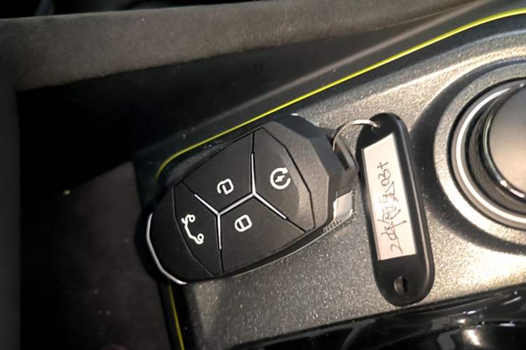 Used Lynk & Co 03 2019 03+ 2.0TD Automatic Wind-Chasing Edition Vehicle Key