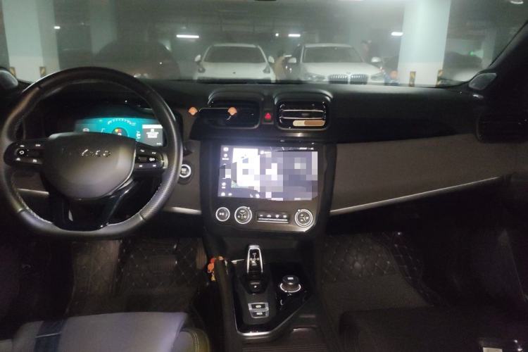 Used Lynk & Co 03 2020 1.5TD DCT JingPro Edition Center Console