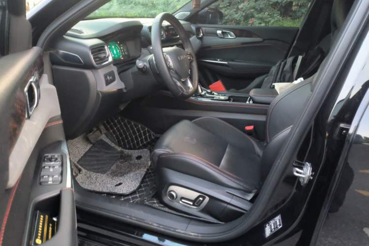 Used Lynk & Co 03 2020 1.5TD DCT JingPro Edition Driver Seat