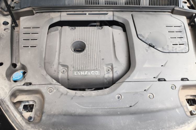 Used Lynk & Co 03 2020 2.0TD Automatic Jing Pro Edition Engine Bay