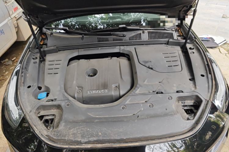 Used Lynk & Co 03 2020 2.0TD Automatic Jing Pro Edition Engine Bay