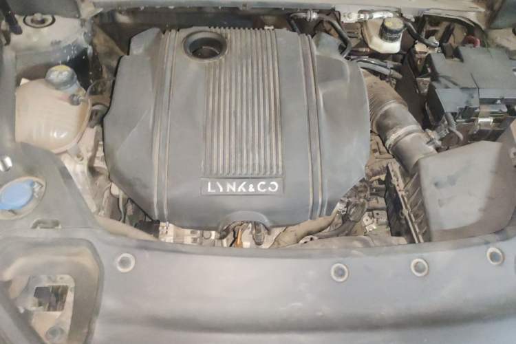 Used Lynk & Co 03 2020 1.5TD DCT JingPro Edition Engine Bay