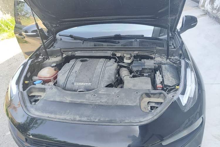 Used Lynk & Co 03 2020 1.5TD DCT Sport Edition Engine Bay