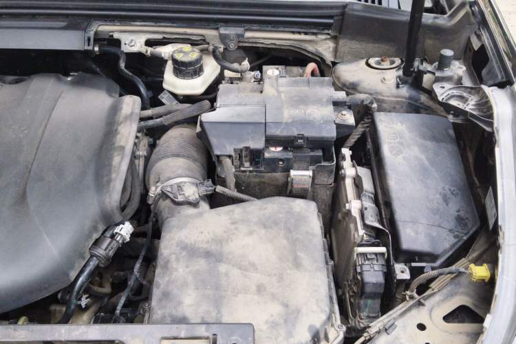 Used Lynk & Co 03 2020 2.0TD Automatic Jing Pro Edition Engine Bay Left