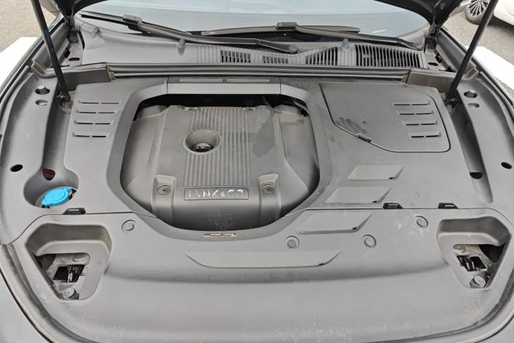 Used Lynk & Co 03 2020 2.0TD Automatic Trend Edition Engine Bay