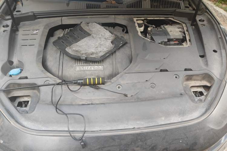 Used Lynk & Co 03 2020 1.5TD DCT JingPro Edition Engine Bay