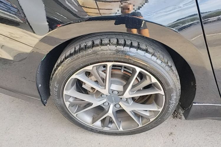 Used Lynk & Co 03 2020 1.5TD DCT JingPro Edition Exterior 5