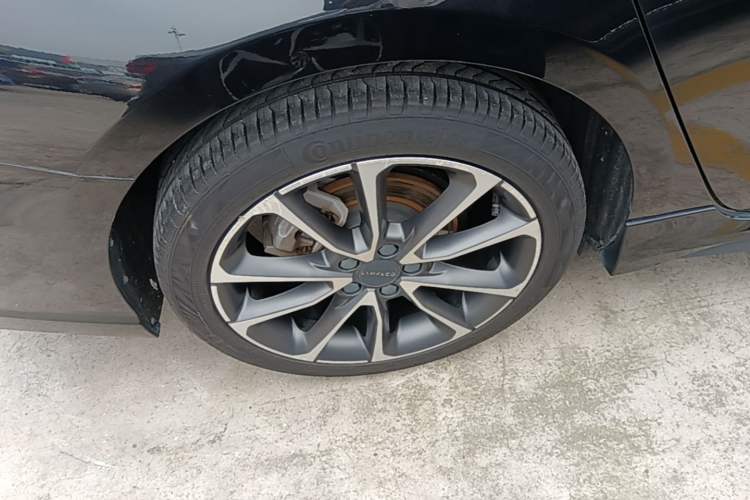 Used Lynk & Co 03 2020 1.5TD DCT Sport Edition Exterior 5