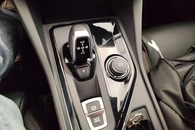 Used Lynk & Co 03 2020 1.5TD DCT Sport Edition Gear Lever