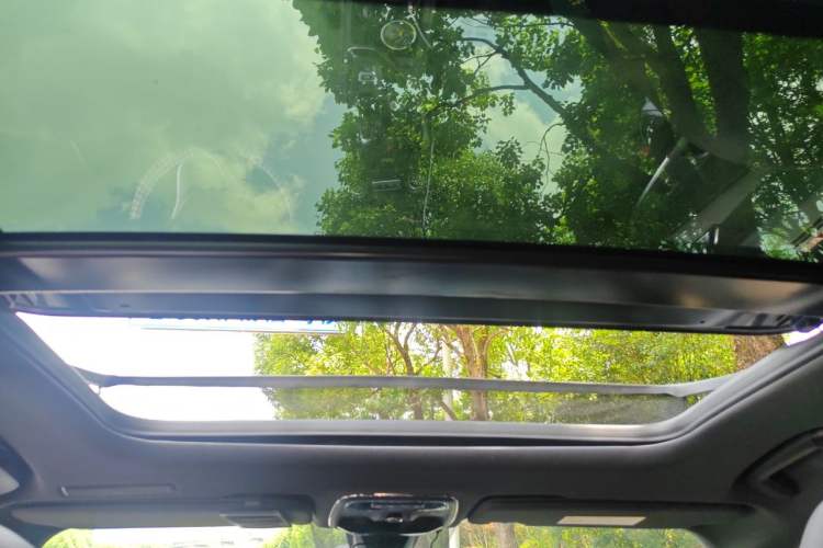 Used Lynk & Co 03 2020 1.5TD DCT Sport Edition Headliner
