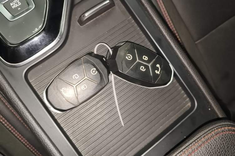Used Lynk & Co 03 2020 2.0TD Automatic Jing Pro Edition Interior 1