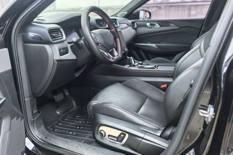 Used Lynk & Co 03 2020 1.5TD DCT JingPro Edition Interior 3