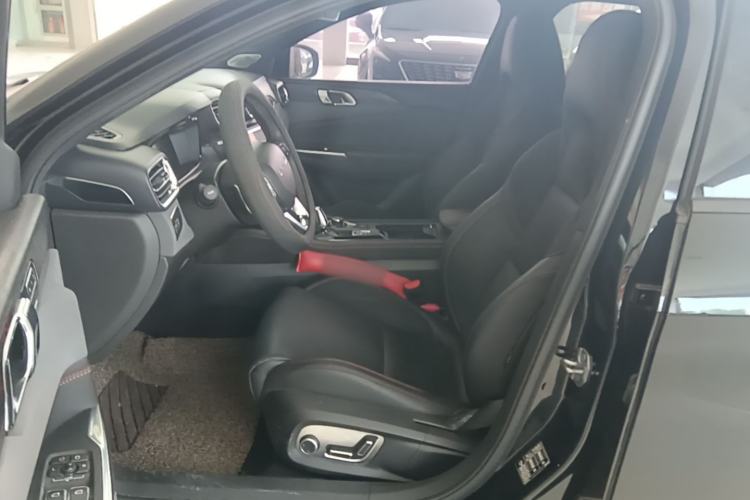 Used Lynk & Co 03 2020 2.0TD Automatic Jing Pro Edition Left Front Seat