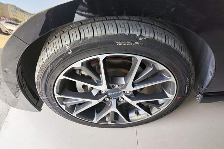 Used Lynk & Co 03 2020 1.5TD DCT JingPro Edition Left Front Wheel Hub