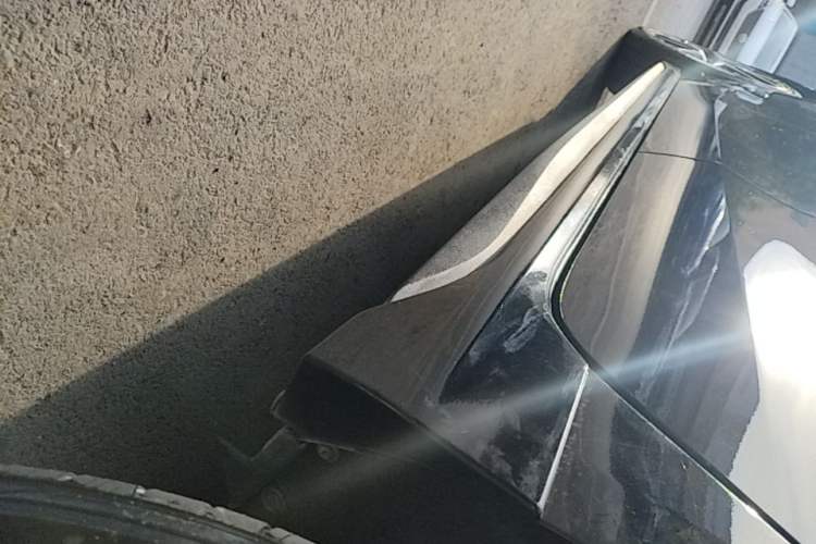 Used Lynk & Co 03 2020 1.5TD DCT JingPro Edition Left Side Sill