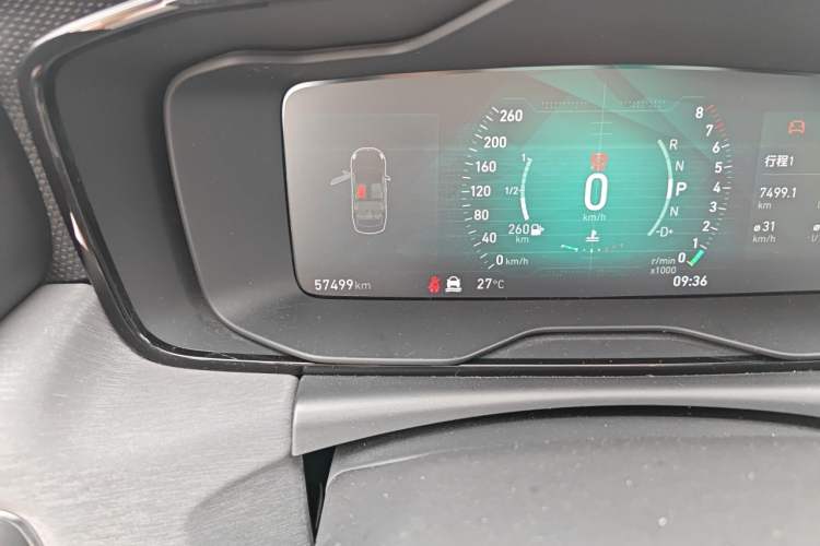 Used Lynk & Co 03 2020 2.0TD Automatic Trend Edition Odometer Close Up