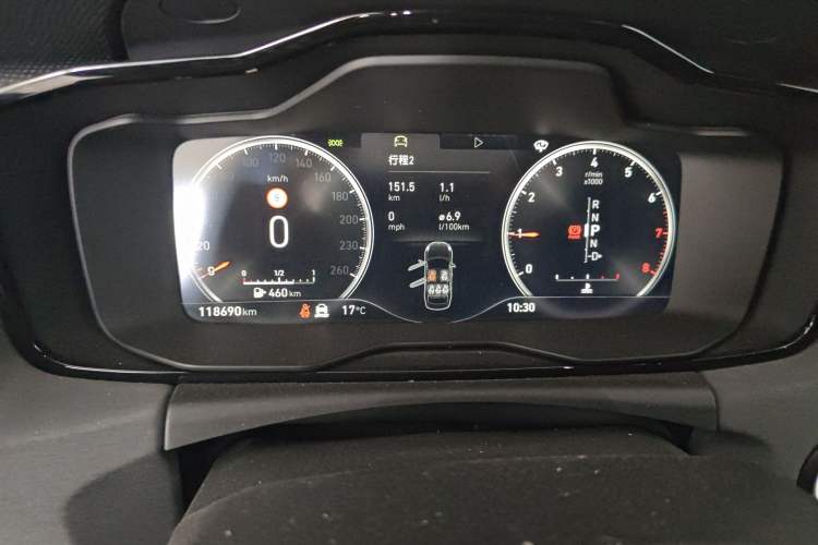 Used Lynk & Co 03 2020 1.5TD DCT JingPro Edition Odometer Close Up