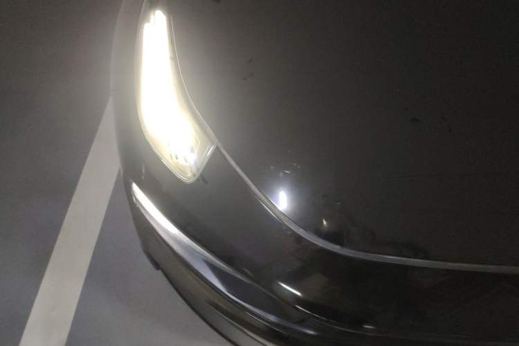 Used Lynk & Co 03 2020 1.5TD DCT JingPro Edition Right Front Headlight