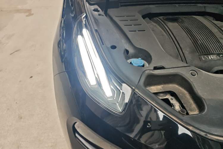 Used Lynk & Co 03 2020 1.5TD DCT JingPro Edition Right Front Headlight