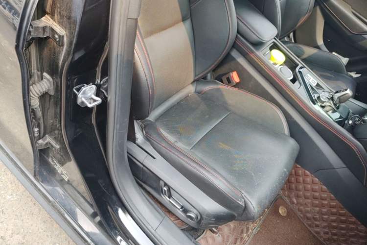 Used Lynk & Co 03 2020 1.5TD DCT JingPro Edition Right Front Seat
