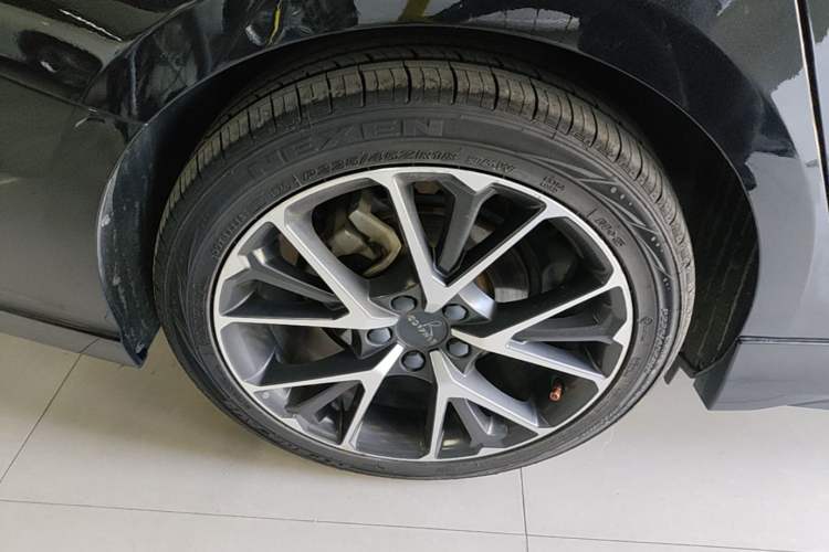 Used Lynk & Co 03 2020 1.5TD DCT JingPro Edition Right Rear Wheel Hub