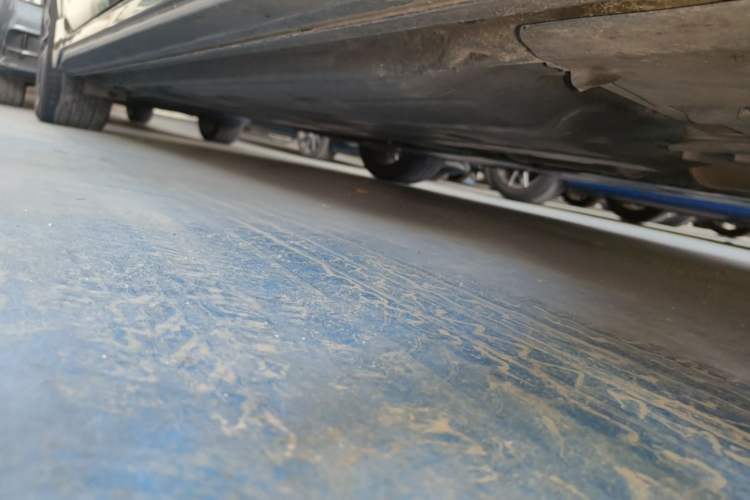 Used Lynk & Co 03 2020 2.0TD Automatic Trend Edition Right Side Sill
