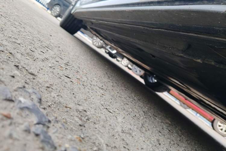 Used Lynk & Co 03 2020 1.5TD DCT JingPro Edition Right Side Sill