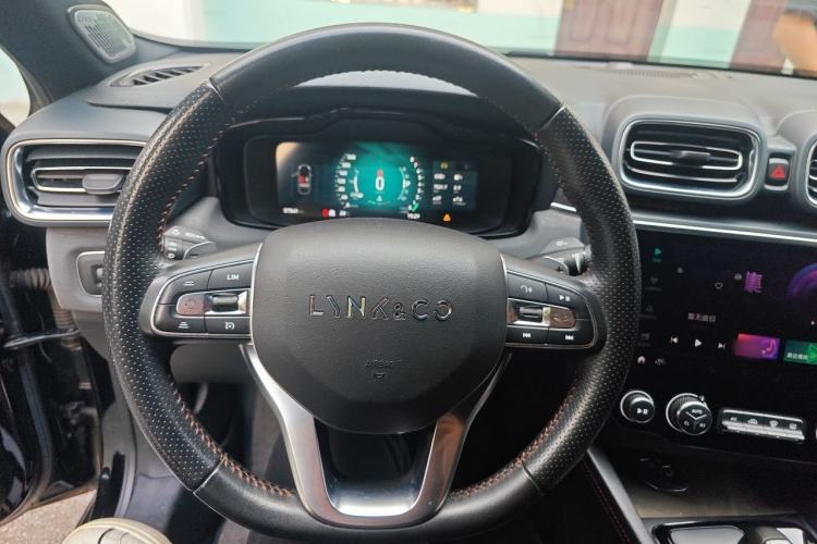 Used Lynk & Co 03 2020 1.5TD DCT JingPro Edition Steering Wheel