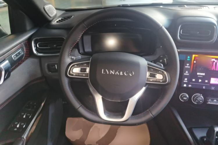 Used Lynk & Co 03 2020 2.0TD Automatic Jing Pro Edition Steering Wheel