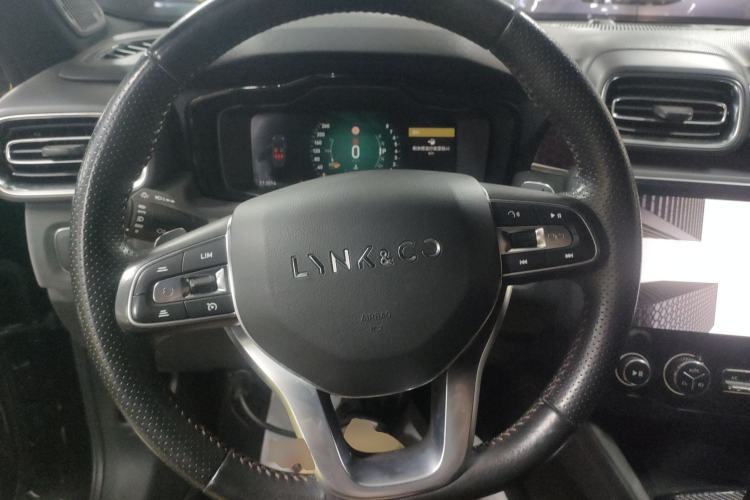 Used Lynk & Co 03 2020 2.0TD Automatic Jing Pro Edition Steering Wheel