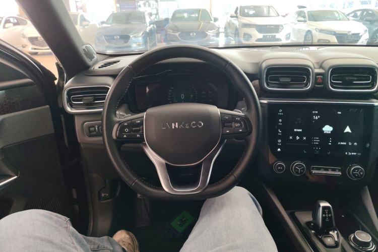 Used Lynk & Co 03 2020 1.5TD DCT Sport Edition Steering Wheel