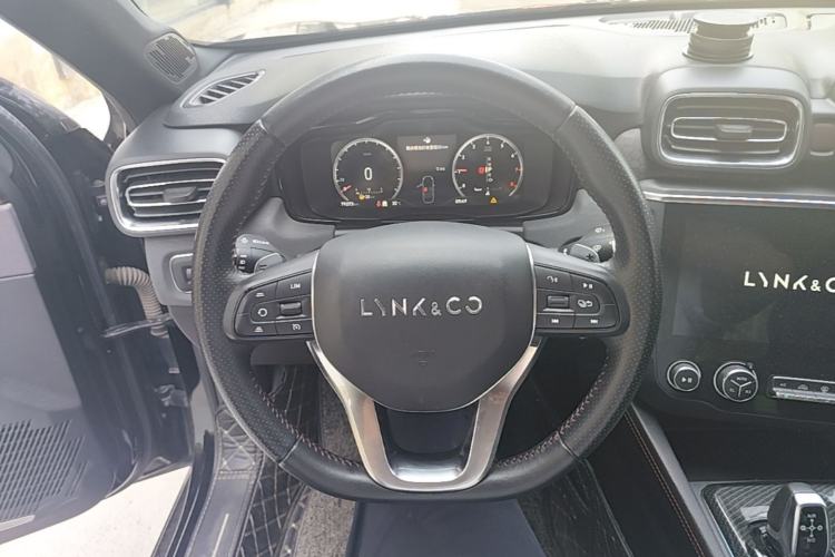 Used Lynk & Co 03 2020 1.5TD DCT Sport Edition Steering Wheel