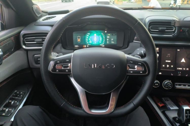 Used Lynk & Co 03 2020 1.5TD DCT JingPro Edition Steering Wheel