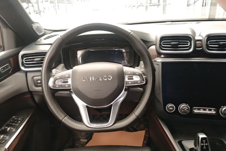 Used Lynk & Co 03 2020 2.0TD Automatic Jing Pro Edition Steering Wheel
