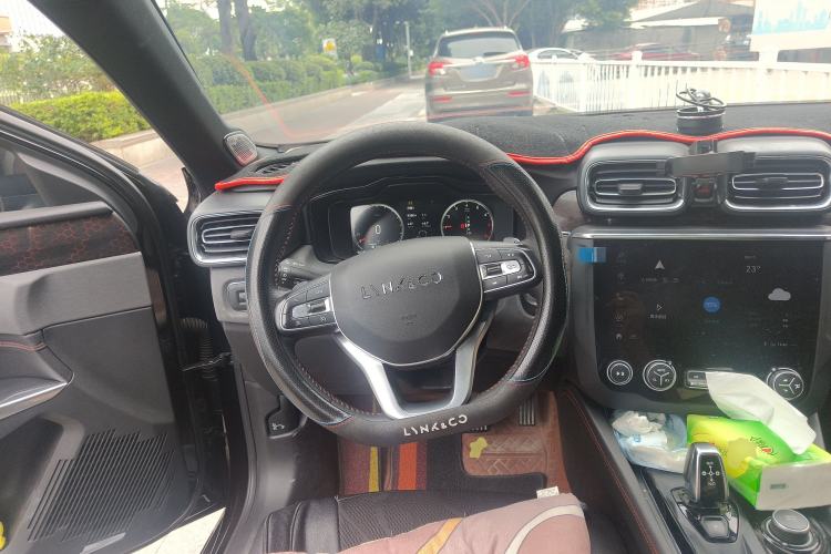 Used Lynk & Co 03 2020 1.5TD DCT JingPro Edition Steering Wheel