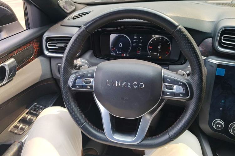 Used Lynk & Co 03 2020 1.5TD DCT JingPro Edition Steering Wheel