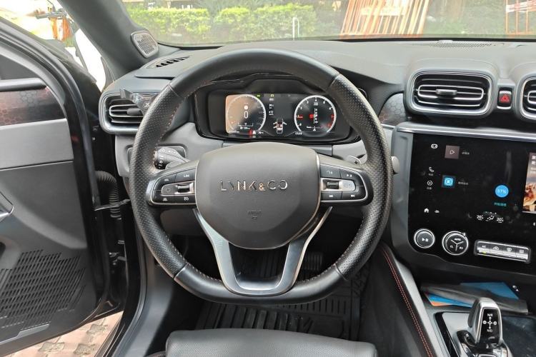 Used Lynk & Co 03 2020 1.5TD DCT JingPro Edition Steering Wheel