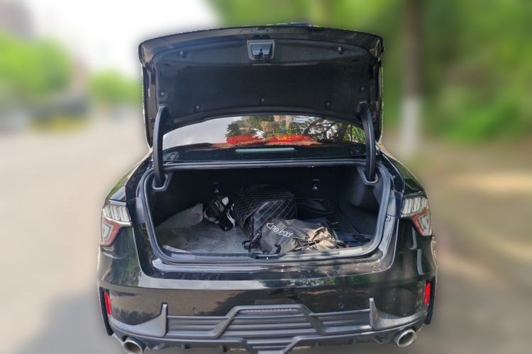 Used Lynk & Co 03 2020 1.5TD DCT Sport Edition Trunk