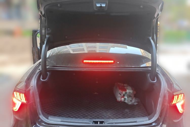 Used Lynk & Co 03 2020 1.5TD DCT JingPro Edition Trunk