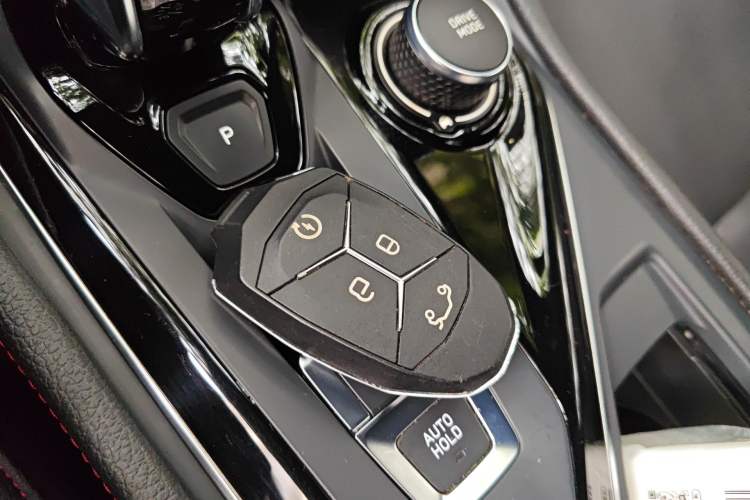 Used Lynk & Co 03 2020 2.0TD Automatic Jing Pro Edition Vehicle Key