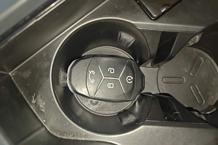 Used Lynk & Co 03 2020 1.5TD DCT Sport Edition Vehicle Key