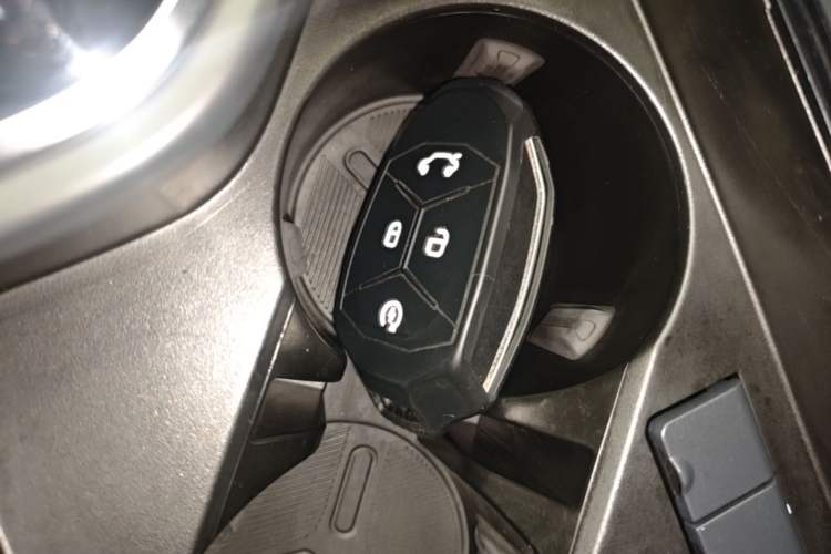 Used Lynk & Co 03 2020 2.0TD Automatic Jing Pro Edition Vehicle Key